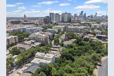 2704 San Pedro Street #16, Austin, TX 78705 - Photo 30