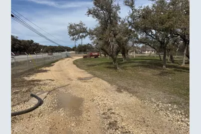 000 Ranch Road 12, Dripping Springs, TX 78620 - Photo 2