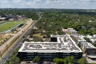 900 S 1st St, Austin, TX 78704 - Photo 18