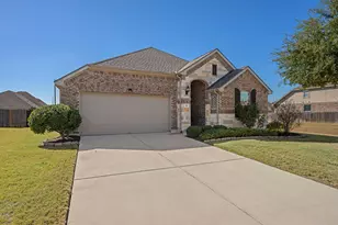 717 N Emory Cove, Hutto, TX 78634 - Photo 2