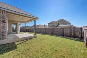 717 N Emory Cove, Hutto, TX 78634 - Photo 20