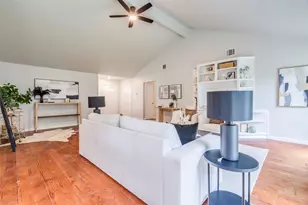 12710 Poquoson Dr, Austin, TX 78727 - Photo 4