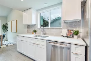 12710 Poquoson Dr, Austin, TX 78727 - Photo 8