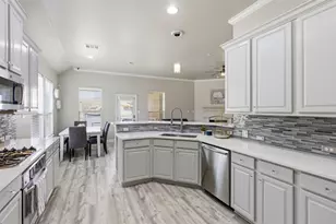 902 Fork Ridge Path, Round Rock, TX 78665 - Photo 4