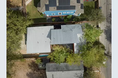 2302 E 9th Street, Austin, TX 78702 - Photo 26