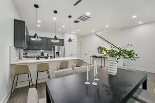 2811 Zach Scott St, Austin, TX 78723 - Photo 8