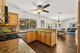 11711 Shoshone Dr, Austin, TX 78759 - Photo 6