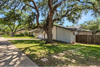 11711 Shoshone Drive, Austin, TX 78759 - Photo 20