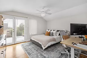 811 E 46th St, Austin, TX 78751 - Photo 20