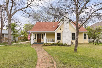 811 E 46th Street, Austin, TX 78751 - Photo 1