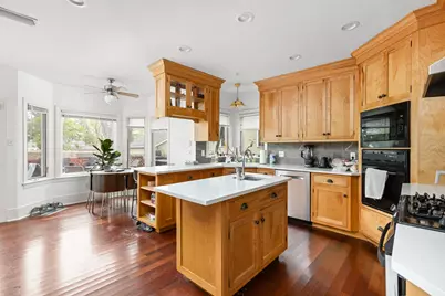 811 E 46th Street, Austin, TX 78751 - Photo 8