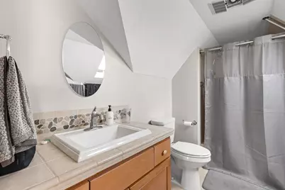 811 E 46th Street, Austin, TX 78751 - Photo 22