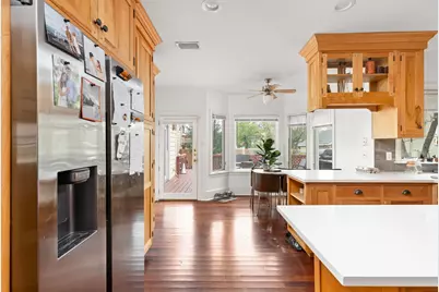 811 E 46th Street, Austin, TX 78751 - Photo 10