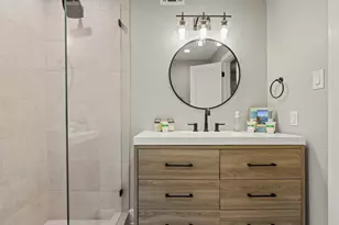 3700 N Hideaway Ln, Lago Vista, TX 78645 - Photo 20