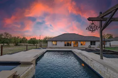 500 Madrone Ranch Trail, Dripping Springs, TX 78620 - Photo 2