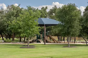 2001 Limestone Lake Dr, Georgetown, TX 78633 - Photo 40