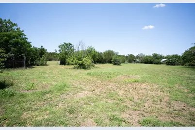 212 Bluebonnet Lane, Liberty Hill, TX 78642 - Photo 30