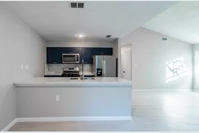 916 Sirocco Drive #Unit B, Austin, TX 78745 - Photo 10