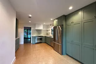 4711 Fairview Dr, Austin, TX 78731 - Photo 12