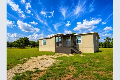 126 Esperanza Drive, Bastrop, TX 78602 - Photo 4