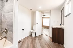 126 Esperanza Dr, Bastrop, TX 78602 - Photo 24