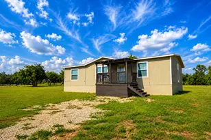 126 Esperanza Dr, Bastrop, TX 78602 - Photo 1