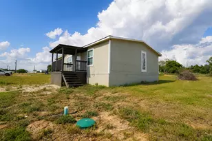 126 Esperanza Dr, Bastrop, TX 78602 - Photo 34