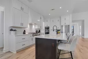 316 Valletta Wy, Liberty Hill, TX 78642 - Photo 10