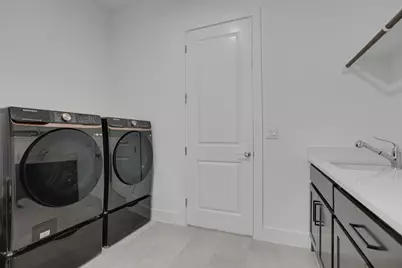 316 Valletta Way, Liberty Hill, TX 78642 - Photo 32