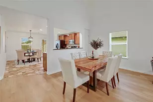 606 Creston St, Hutto, TX 78634 - Photo 10