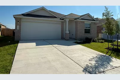 104 Donnington Drive, Hutto, TX 78634 - Photo 2