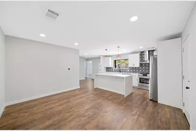 6810 Bryn Mawr Drive, Austin, TX 78723 - Photo 10