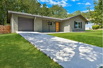 6810 Bryn Mawr Drive, Austin, TX 78723 - Photo 2