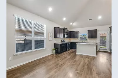 141 Serrano Street, Georgetown, TX 78628 - Photo 6