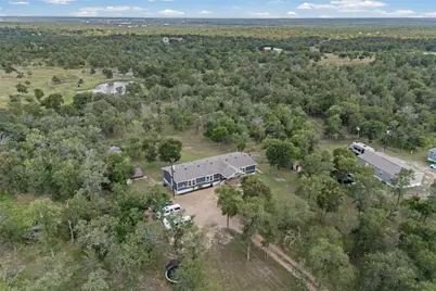 685 Thousand Oaks Drive, Cedar Creek, TX 78612 - Photo 26