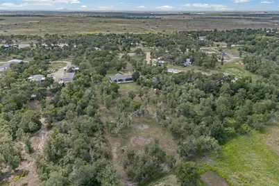 685 Thousand Oaks Drive, Cedar Creek, TX 78612 - Photo 24