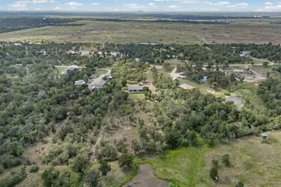 685 Thousand Oaks Drive, Cedar Creek, TX 78612 - Photo 22