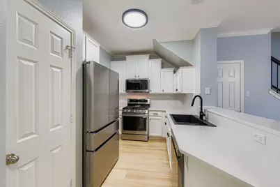 8518 Cahill Drive #20, Austin, TX 78729 - Photo 4