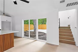 2813 Prado St, Austin, TX 78702 - Photo 6