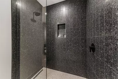 48 East Avenue #2311, Austin, TX 78701 - Photo 20