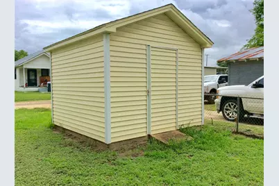 406 N Broadway Street, Caldwell, TX 77836 - Photo 12