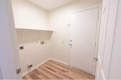 12504 Sky Harbor Drive, Del Valle, TX 78617 - Photo 14
