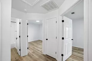 104 S Mockingbird Cir, Cedar Creek, TX 78612 - Photo 24