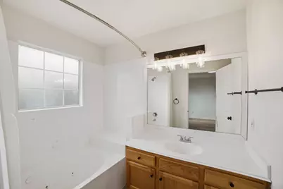 104 S Mockingbird Circle, Cedar Creek, TX 78612 - Photo 12