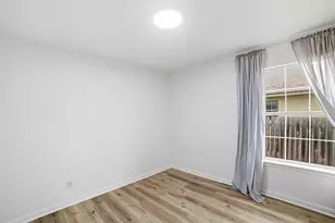 104 S Mockingbird Cir, Cedar Creek, TX 78612 - Photo 22