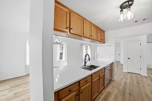 104 S Mockingbird Cir, Cedar Creek, TX 78612 - Photo 6