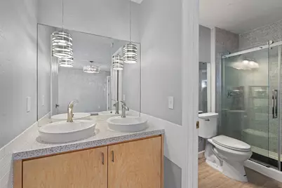 2008 Voltaire Drive, Austin, TX 78752 - Photo 6