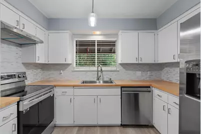 2008 Voltaire Drive, Austin, TX 78752 - Photo 2