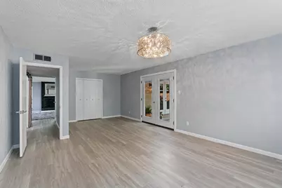 2008 Voltaire Drive, Austin, TX 78752 - Photo 20