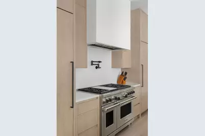 3007 Garden Villa Lane, Austin, TX 78704 - Photo 12